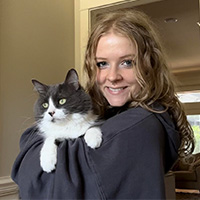 Aubrey loves Pet Sitting.